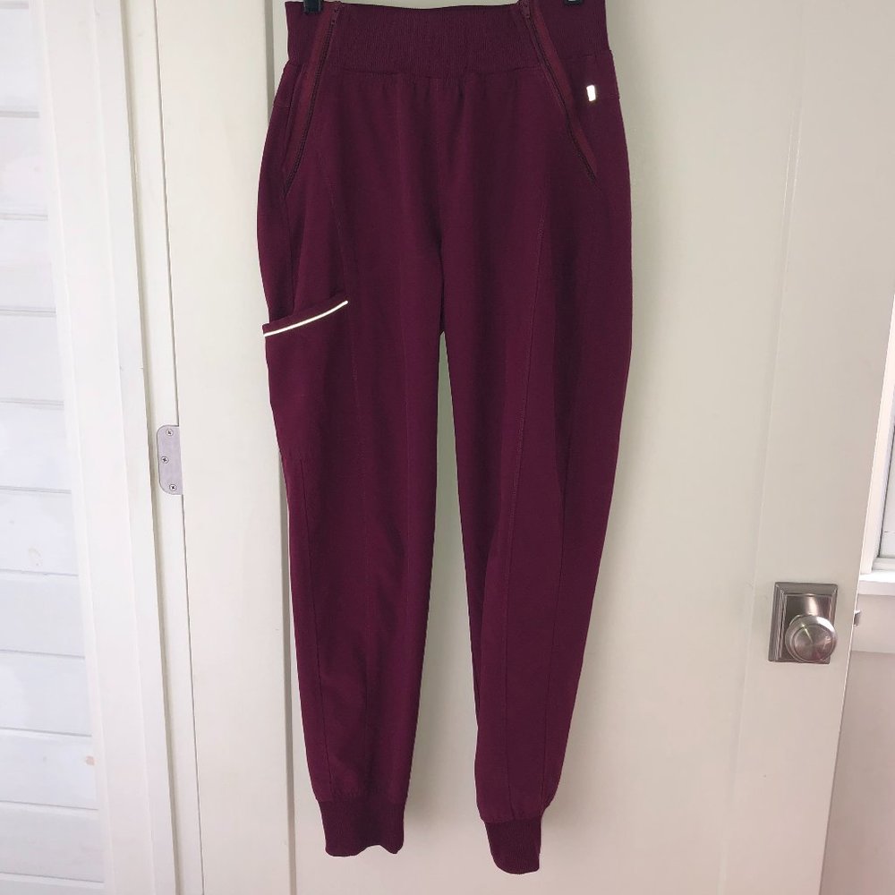 Cherokee Infinity elastic waist jogger scrub pants sz S EUC LN wine